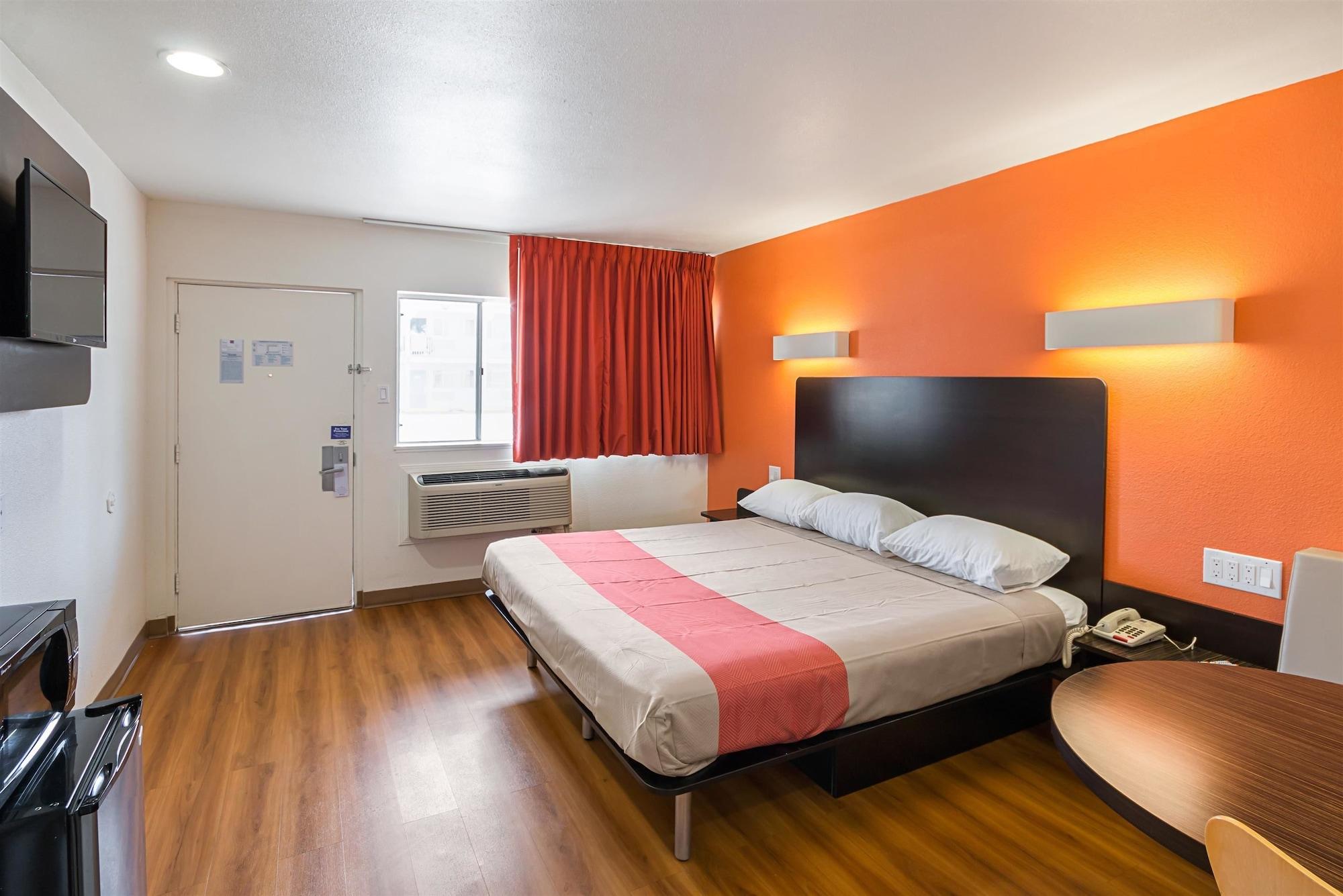 6-el Paso, Tx - Airport - Bliss Hotel 3*