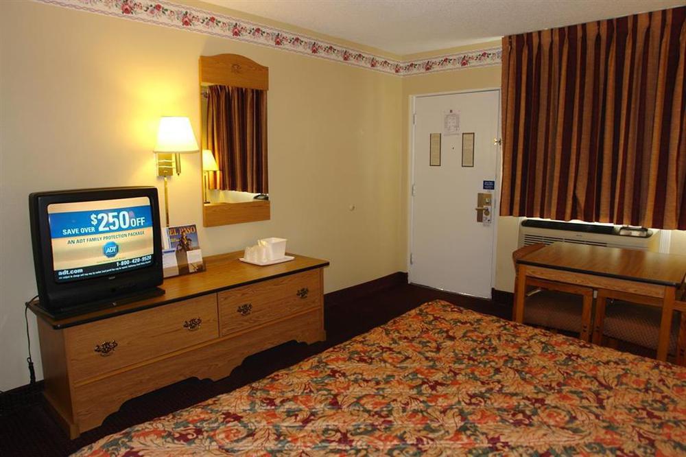 Hotel 6-el Paso, Tx - Airport - Bliss